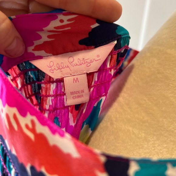 Lilly Pulitzer | Elsa Silk Blouse | Rainbow Chevron | Size: M - Picture 7 of 7